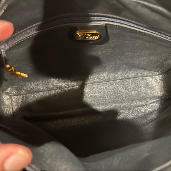 Gucci Vintage Navy Crossbody - Picture 7 of 16